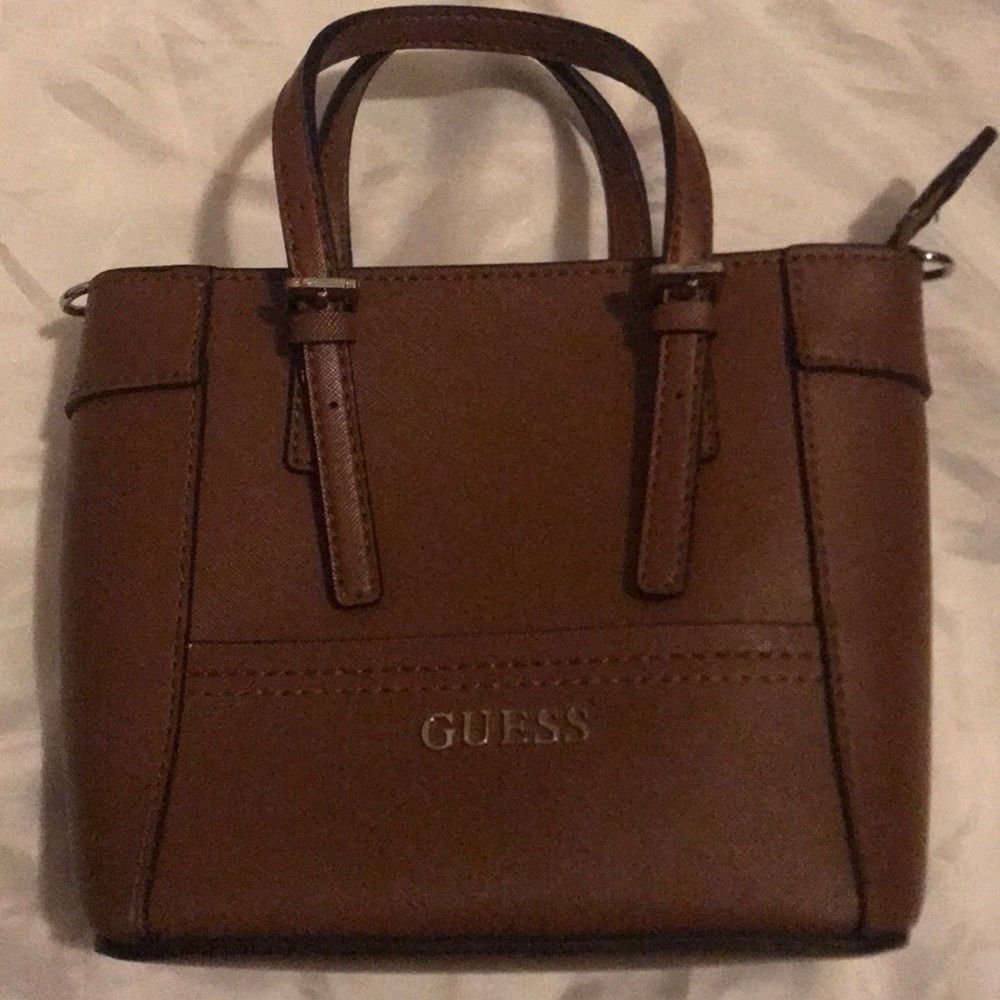 GUESS PURSE